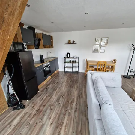 Alter Bangsteder Hof Mit Hund *